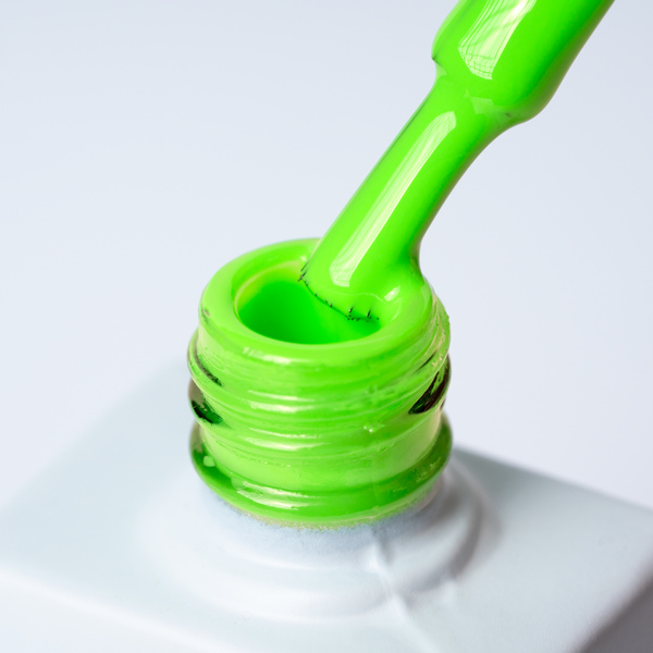 Gel Polish N°136 LIME LIGHT 10ml