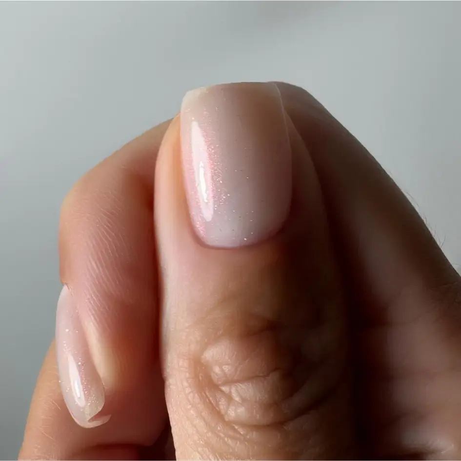 IRIDESCENCE (4).webp